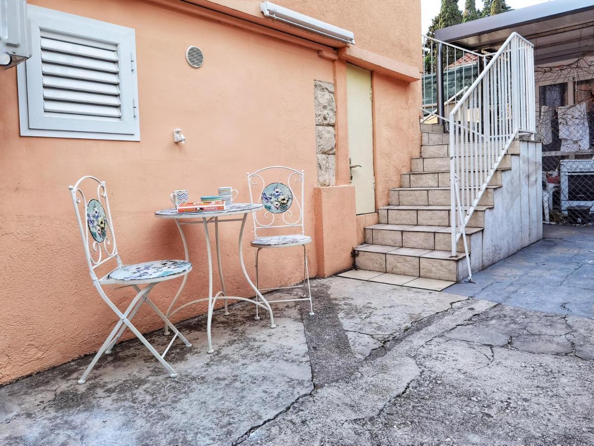 Appartement Missia - Cosy In Perfect Location à Split Extérieur photo